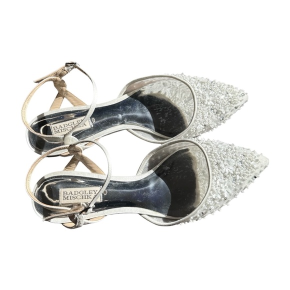 Badgley Mischka Carissa Pointed Toe Flat Size 9 - Picture 12 of 15